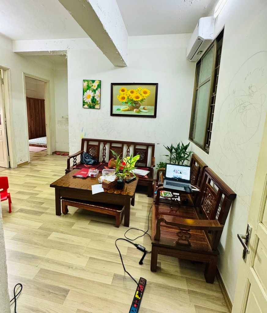 Bán nhà Chung Cư A4 KĐT Đền Lừ - diện tích 54m2 1 tầng - Căn hộ đẹp hiếm có - giá 4,39 tỷ