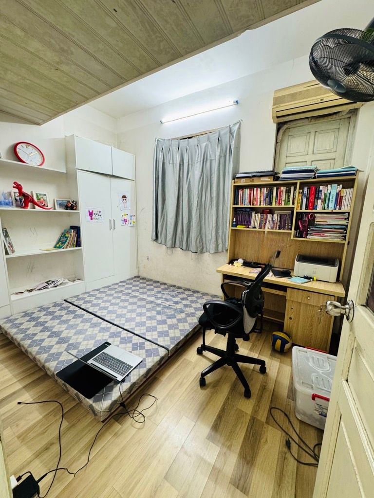 Bán nhà Chung Cư A4 KĐT Đền Lừ - diện tích 54m2 1 tầng - Căn hộ đẹp hiếm có - giá 4,39 tỷ