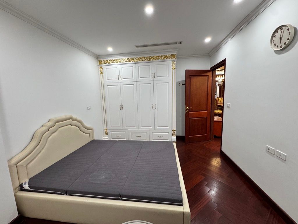 Bán nhà Nguyễn Huy Tưởng - diện tích 102.8m2 1 tầng - Căn hộ thiết kế cực kỳ hợp lý - giá 9,7 tỷ