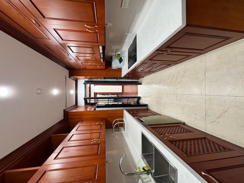 Bán nhà Nguyễn Huy Tưởng - diện tích 102.8m2 1 tầng - Căn hộ thiết kế cực kỳ hợp lý - giá 9,7 tỷ