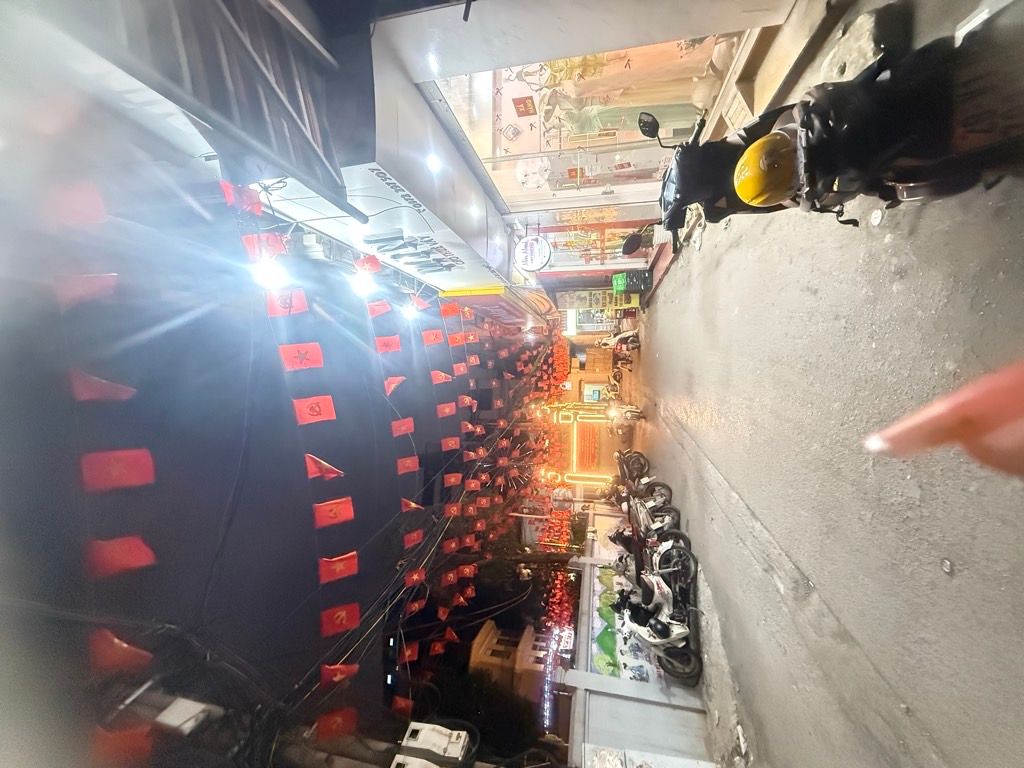 Bán nhà Giáp Nhất - diện tích 41.8m2 5 tầng - Cực hiếm - giá 21 tỷ