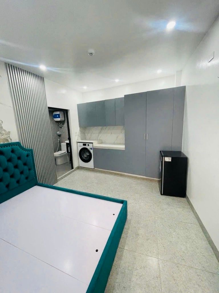 Bán nhà Hoàng Mai - diện tích 76.6m2 6 tầng - Lô góc, thang máy - giá 13,4 tỷ