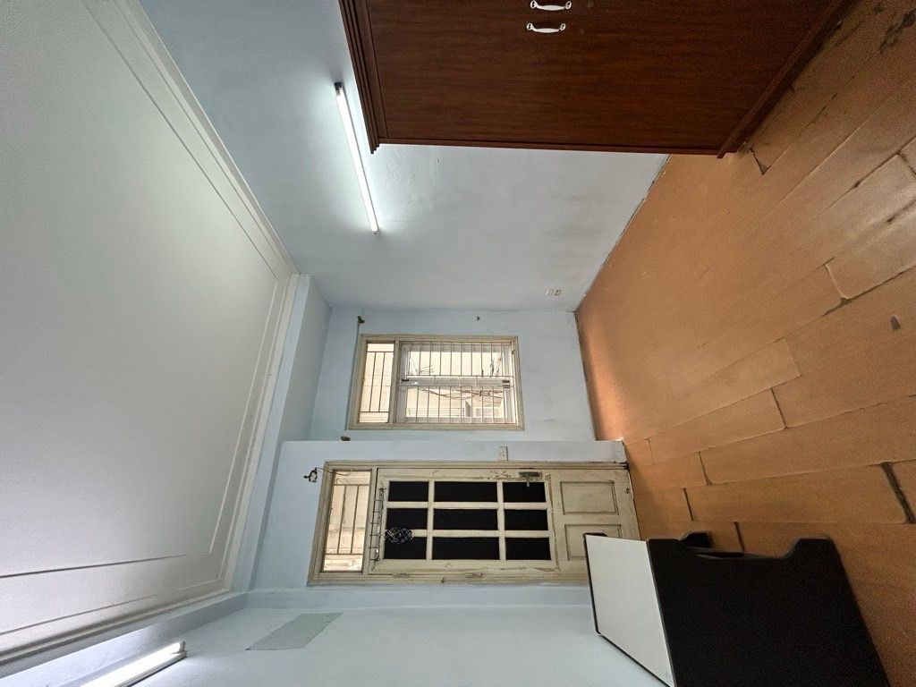 Bán nhà Bùi Xương Trạch - diện tích 40m2 4 tầng - Nhà dân xây chắc chắn - giá 9,2 tỷ