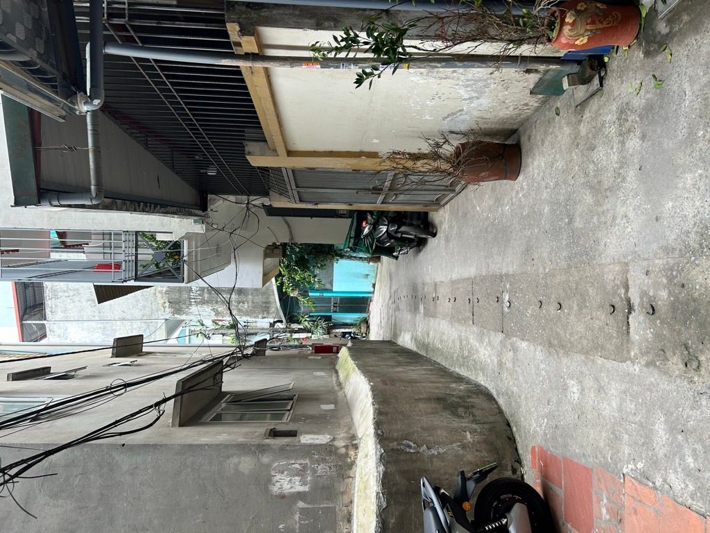 Bán nhà Bùi Xương Trạch - diện tích 40m2 4 tầng - Nhà dân xây chắc chắn - giá 9,2 tỷ