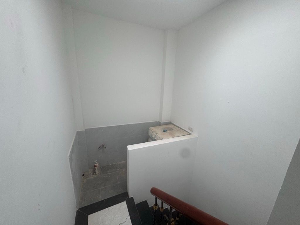 Bán nhà Ngõ An Trạch - diện tích 14m2 5 tầng - Nhà đẹp hiếm có - giá 3,36 tỷ