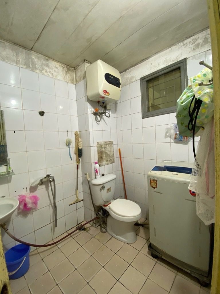 Bán nhà Đền Lừ - diện tích 64m2 9 tầng - Lô góc 3 mặt thoáng - giá 4,75 tỷ