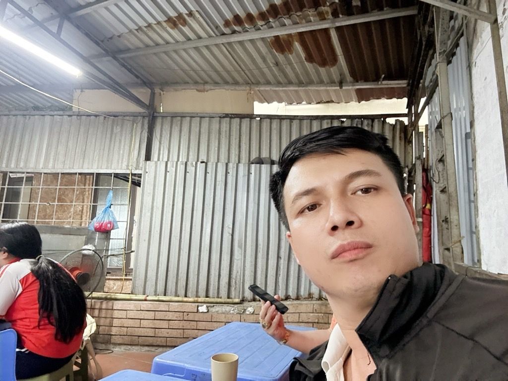 Bán nhà Đê Trần Khát Chân - diện tích 16m2 1 tầng - Lô góc - giá 3,2 tỷ