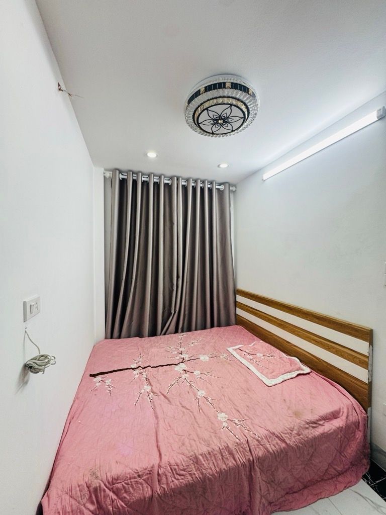 Bán nhà Tôn Đức Thắng - diện tích 50m2 1 tầng - gần ô tô - giá 4,3 tỷ