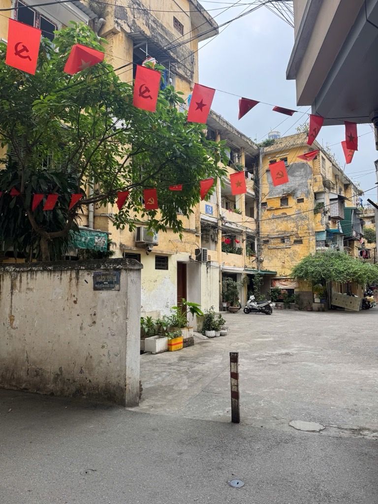 Bán nhà Tôn Đức Thắng - diện tích 50m2 1 tầng - gần ô tô - giá 4,3 tỷ