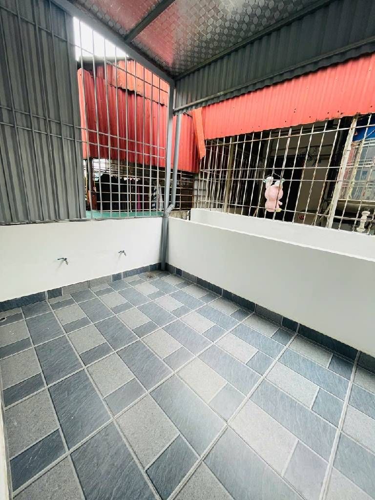 Bán nhà Quan Nhân - diện tích 24,1m2 5 tầng - Nhà mới trung tâm - giá 7,6 tỷ