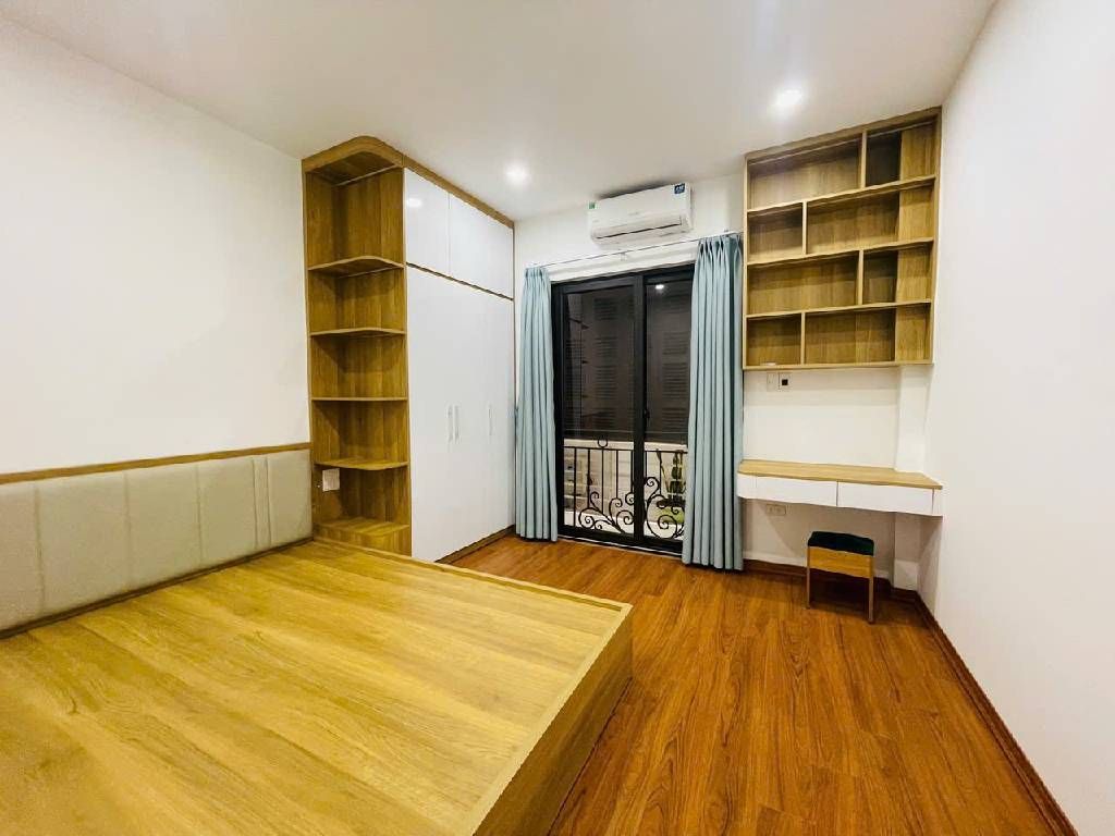 Bán nhà Quan Nhân - diện tích 24,1m2 5 tầng - Nhà mới trung tâm - giá 7,6 tỷ