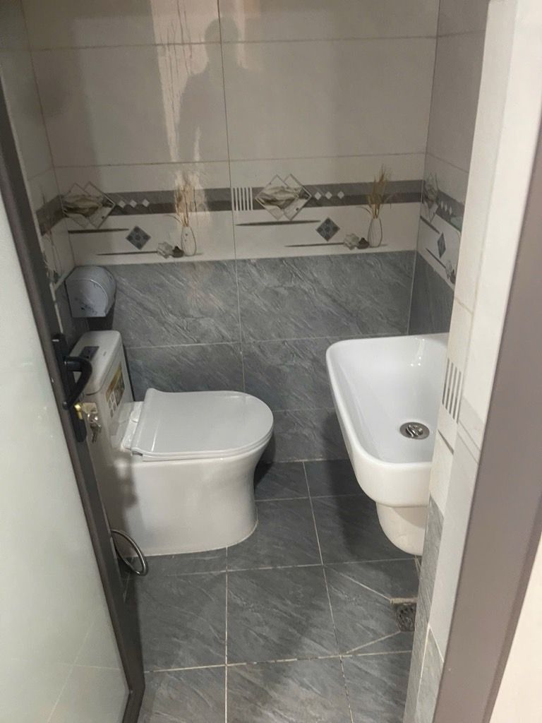 Bán nhà Ngõ 6 - diện tích 90m2 1 tầng - Căn hộ đẹp như chung cư - giá 4,98 tỷ