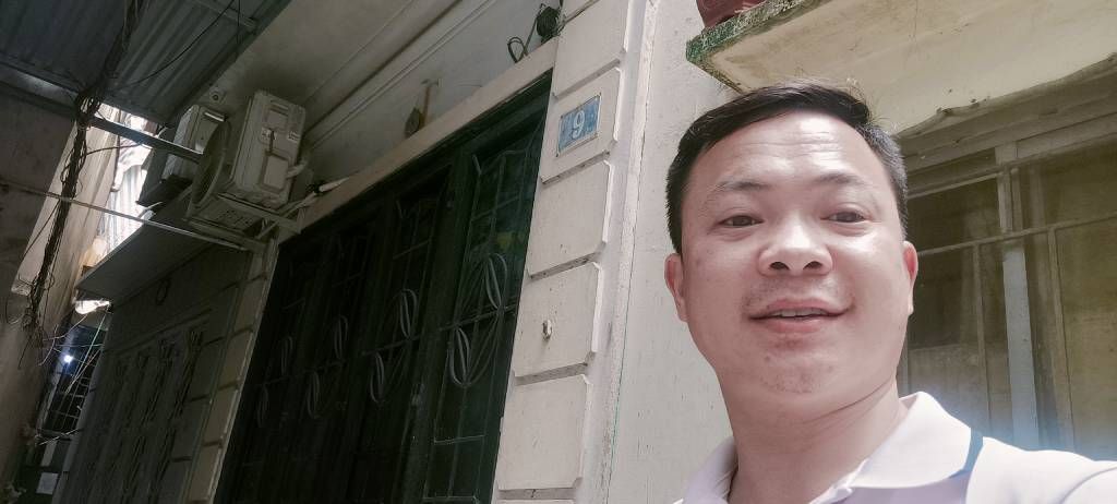 Bán nhà Kim Ngưu - diện tích 30m2 5 tầng - Nở hậu - giá 8,5 tỷ