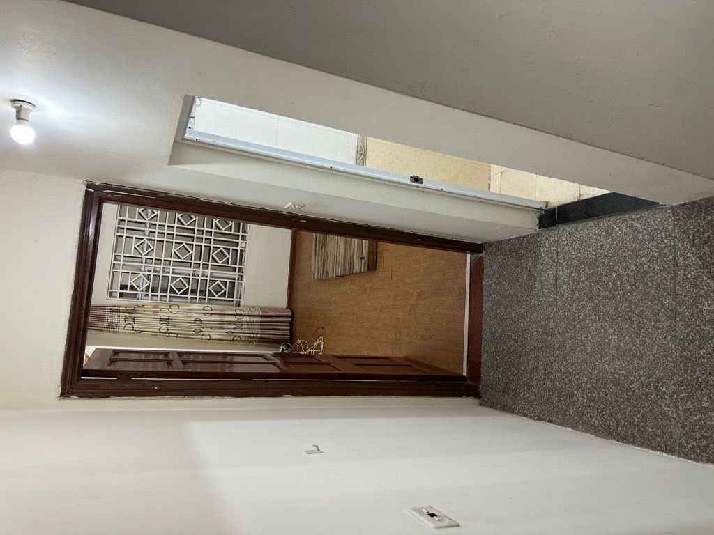 Bán nhà Khuất Duy Tiến - diện tích 30m2 6 tầng - Ô TÔ TRÁNH ĐỖ NGÀY ĐÊM - giá 7,85 tỷ