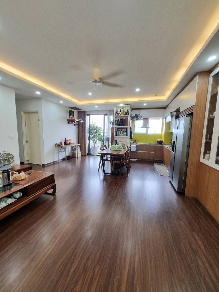 Bán nhà Trần Hòa - diện tích 102.2m2 14 tầng - Căn hộ lô góc - giá 8,15 tỷ