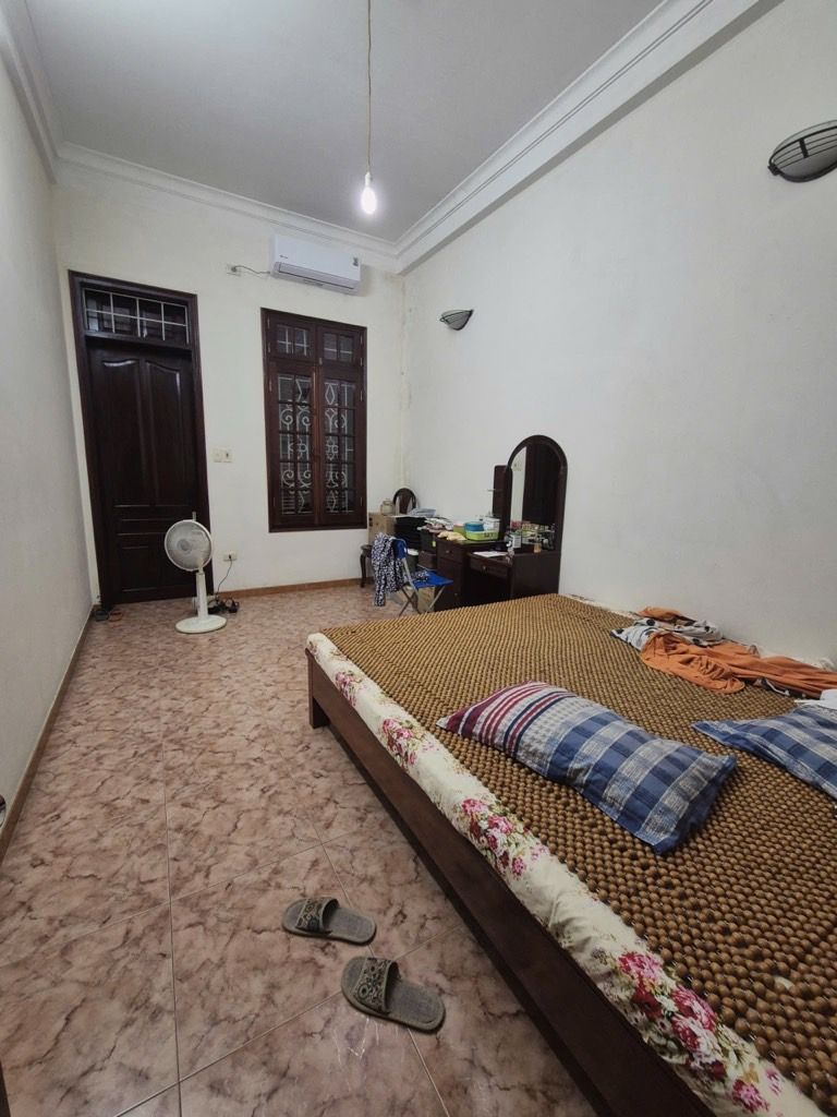 Bán nhà Tây Sơn - diện tích 41.5m2 4 tầng - Ô TÔ VÀO NHÀ - giá 23,2 tỷ