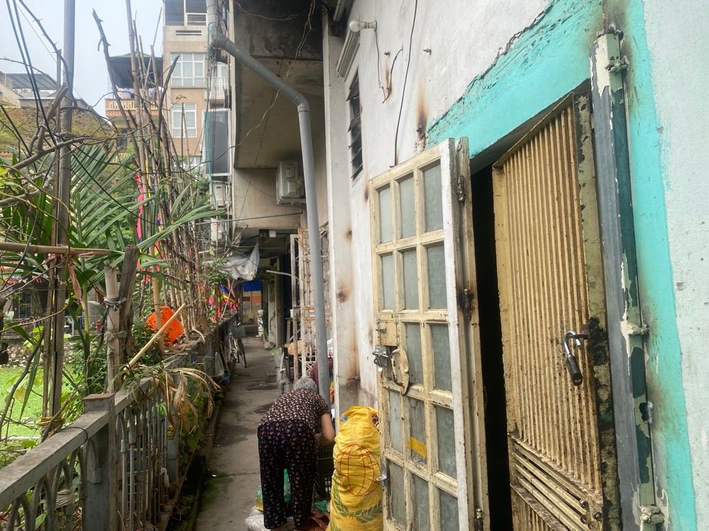 Bán nhà Khương Trung - diện tích 39,6m2 2 tầng - Mặt phố 2 thoáng vĩnh viễn - giá 14,5 tỷ