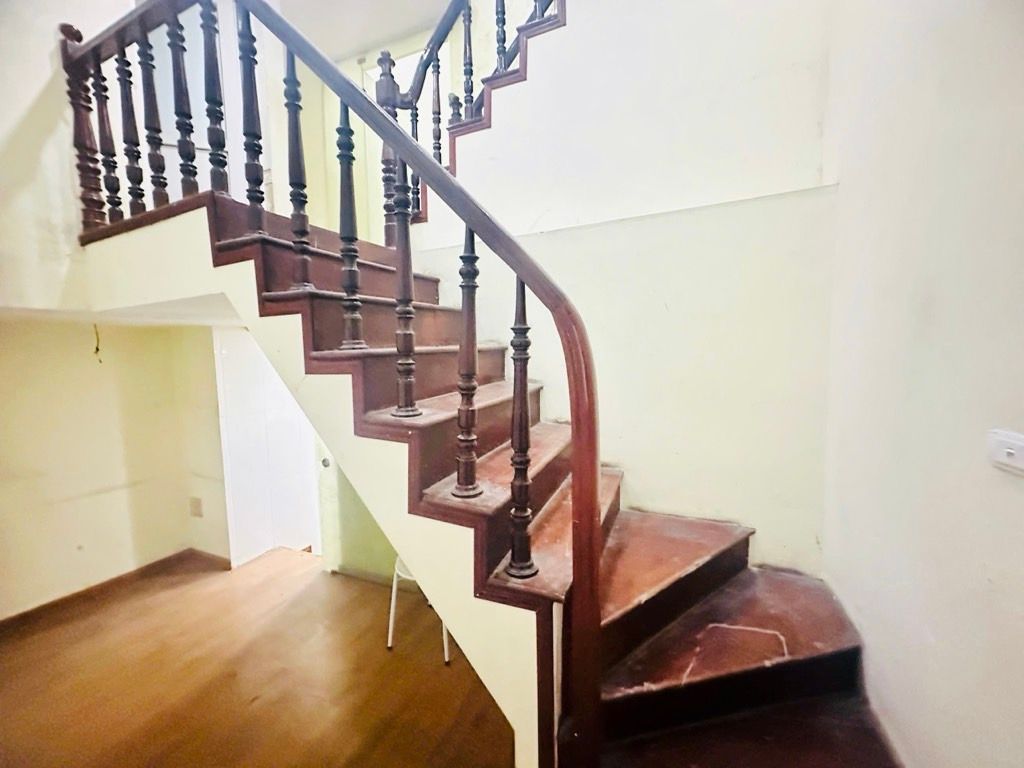 Bán nhà Trường Chinh - diện tích 55m2 5 tầng - nhà ngõ nông - giá 9,6 tỷ