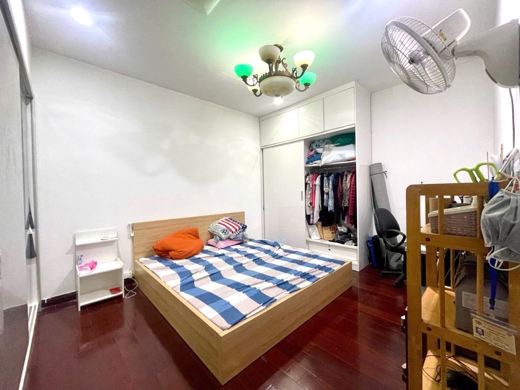 Bán nhà Nguyễn Trãi - diện tích 129m2 27 tầng - Căn hộ cao cấp tầng trung - giá 14,5 tỷ