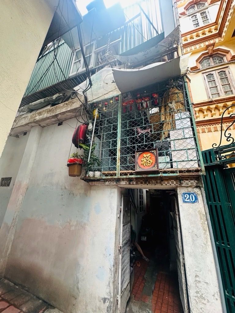 Bán nhà Thái Thịnh - diện tích 56.4m2 1 tầng - Cực hiếm - giá 13,7 tỷ