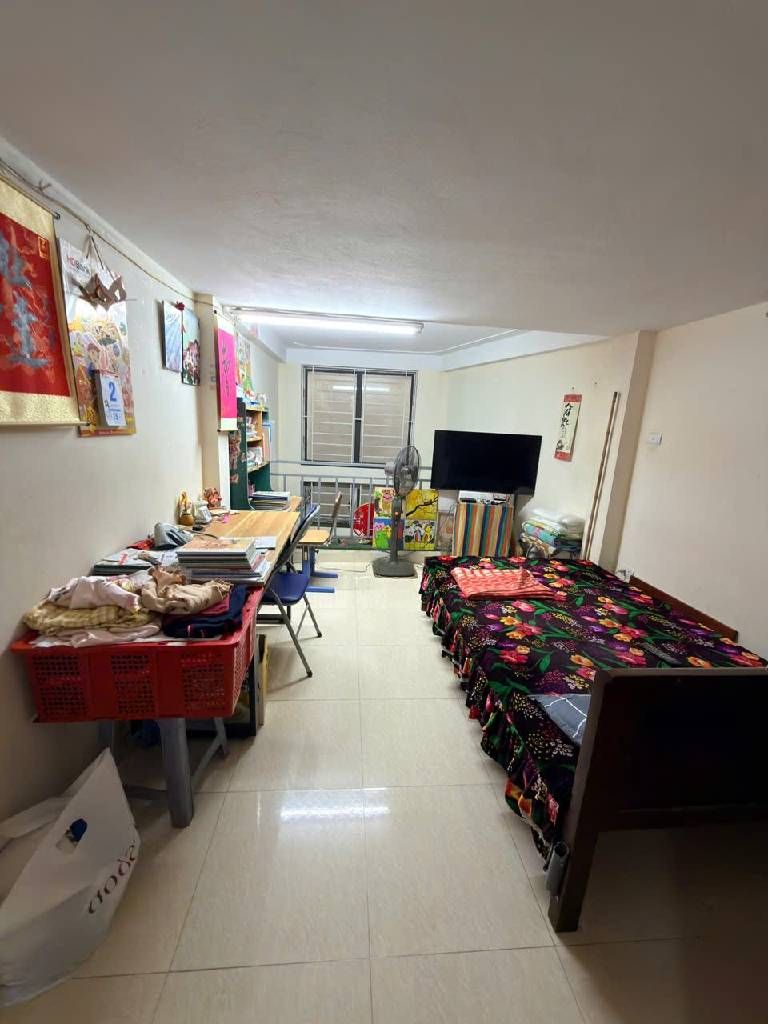 Bán nhà Ngõ Thịnh Quang - diện tích 61m2 5 tầng - Lô góc - giá 4,8 tỷ