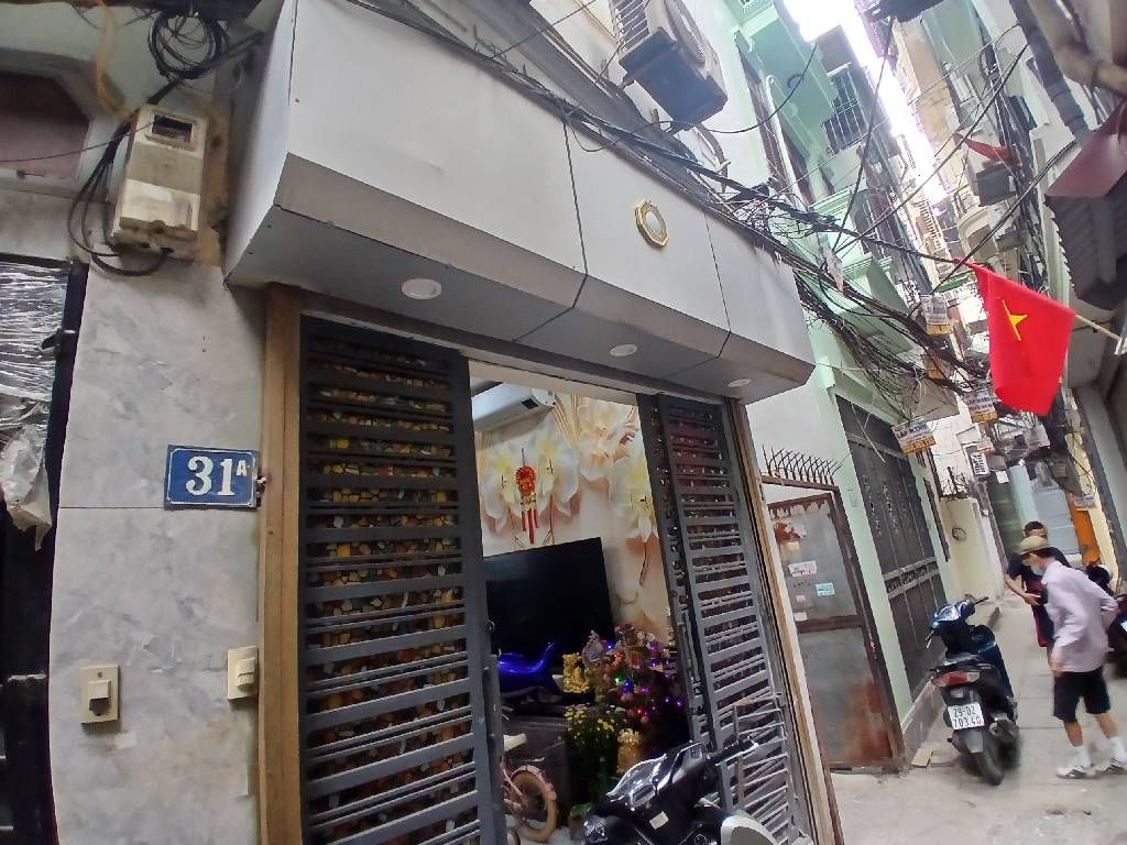 Bán nhà Hoàng Mai - diện tích 16,2m2 4 tầng - Lô góc - giá 2,9 tỷ