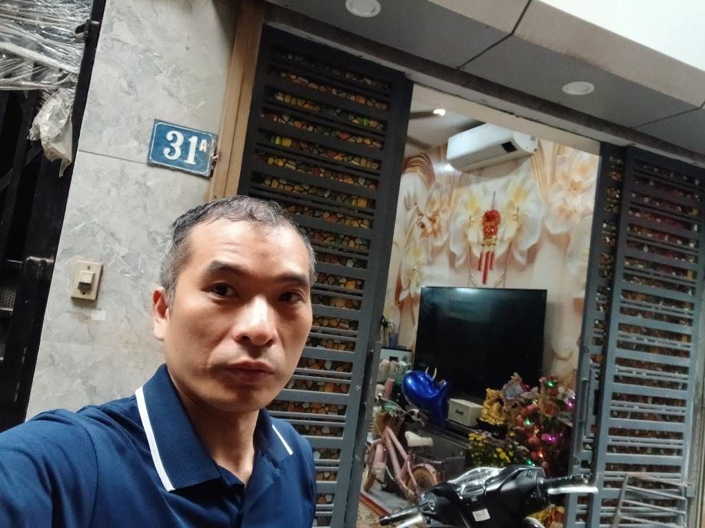 Bán nhà Hoàng Mai - diện tích 16,2m2 4 tầng - Lô góc - giá 2,9 tỷ