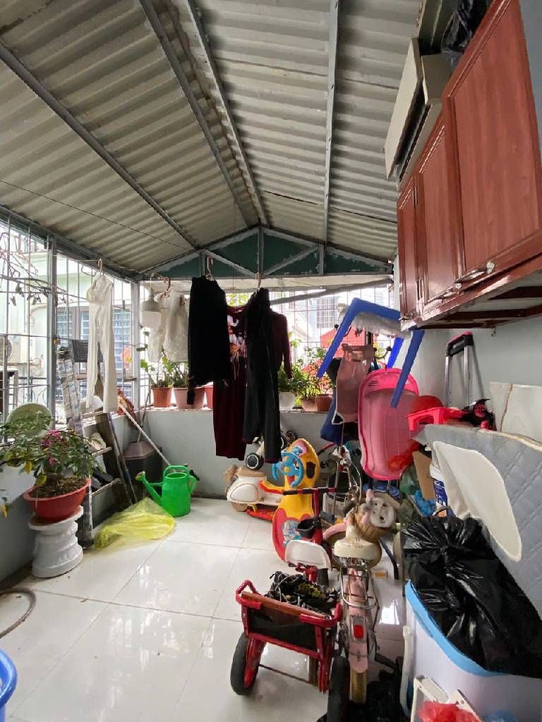 Bán nhà Hoàng Mai - diện tích 16,2m2 4 tầng - Lô góc - giá 2,9 tỷ