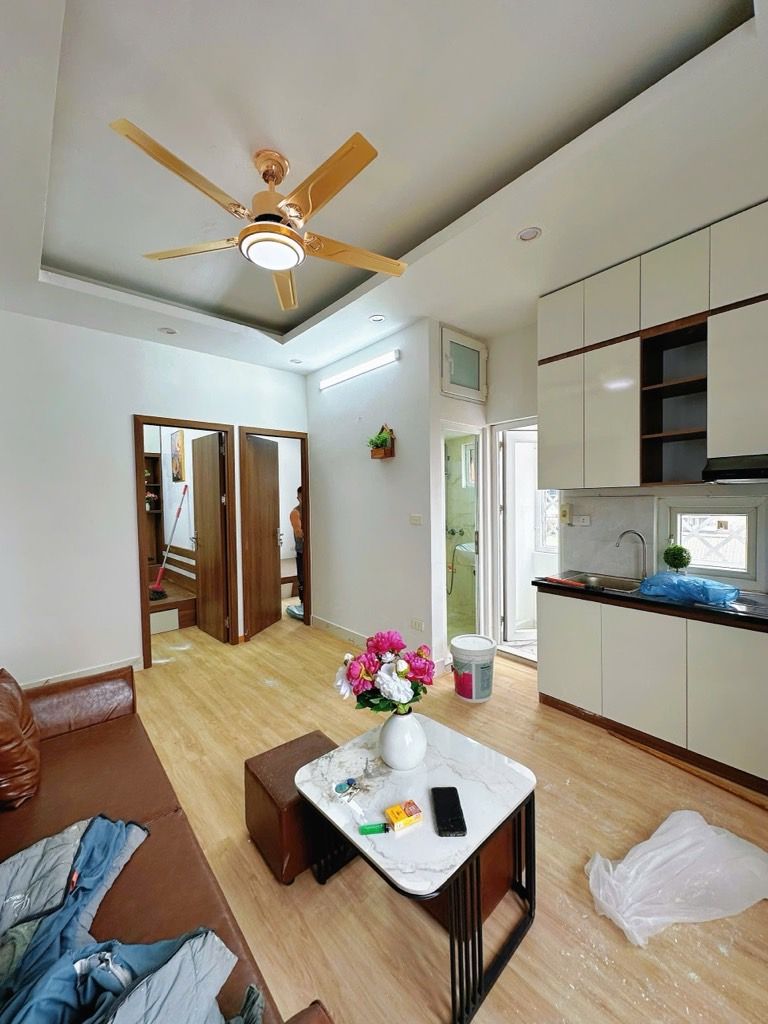 Bán nhà Khương Đình - diện tích 46m2 7 tầng - Lô góc, thang máy - giá 2,35 tỷ