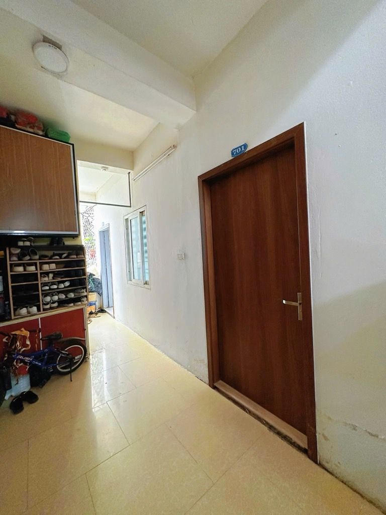 Bán nhà Khương Đình - diện tích 46m2 7 tầng - Lô góc, thang máy - giá 2,35 tỷ