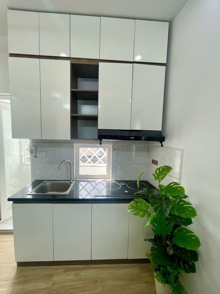 Bán nhà Khương Đình - diện tích 46m2 7 tầng - Lô góc, thang máy - giá 2,35 tỷ