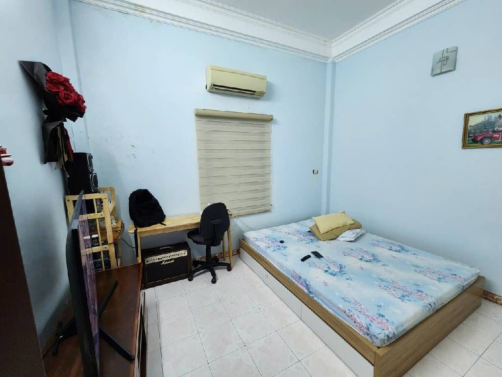 Bán nhà Tam Trinh - diện tích 46m2 5 tầng - Ô tô tránh đỗ - giá 15,8 tỷ