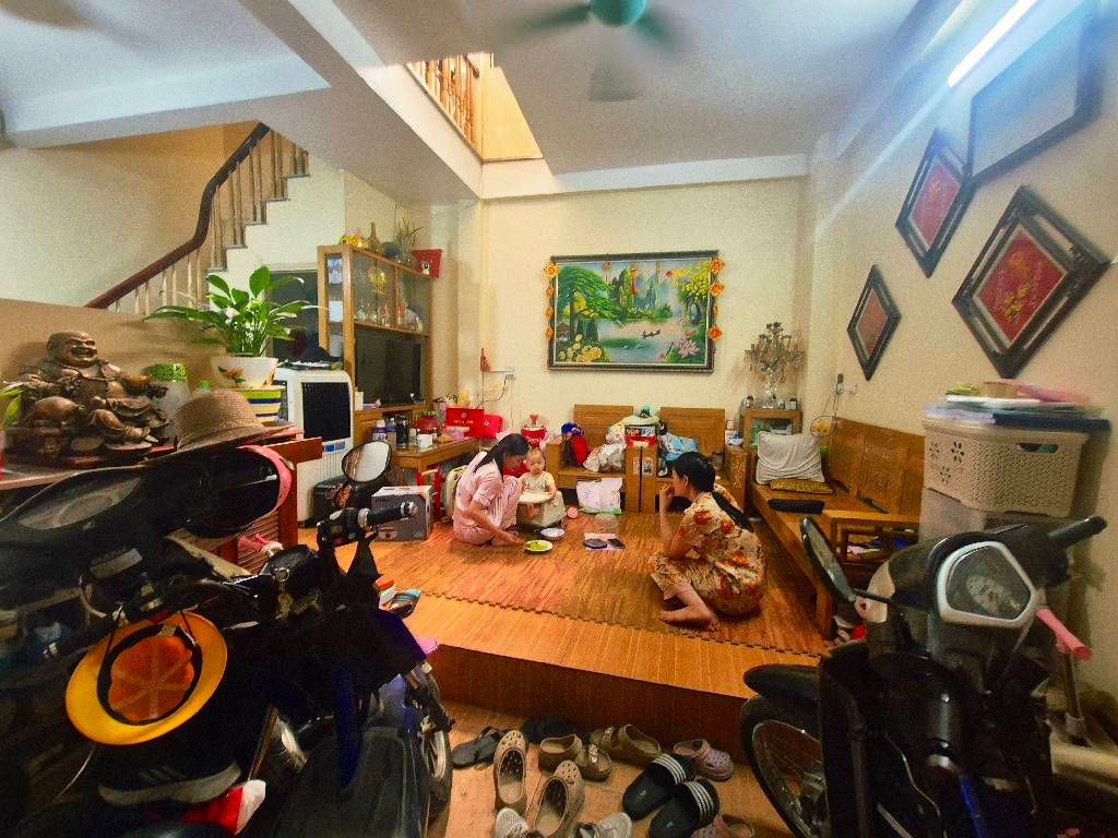 Bán nhà Bạch Mai - diện tích 35m2 6 tầng - Nhà đẹp gần phố - giá 8,5 tỷ