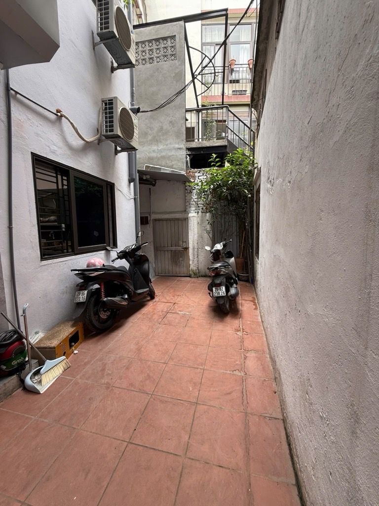 Bán nhà Thọ Lão - diện tích 77,1m2 4 tầng - Nhà khung cột, đầu tư sửa bán - giá 10,6 tỷ