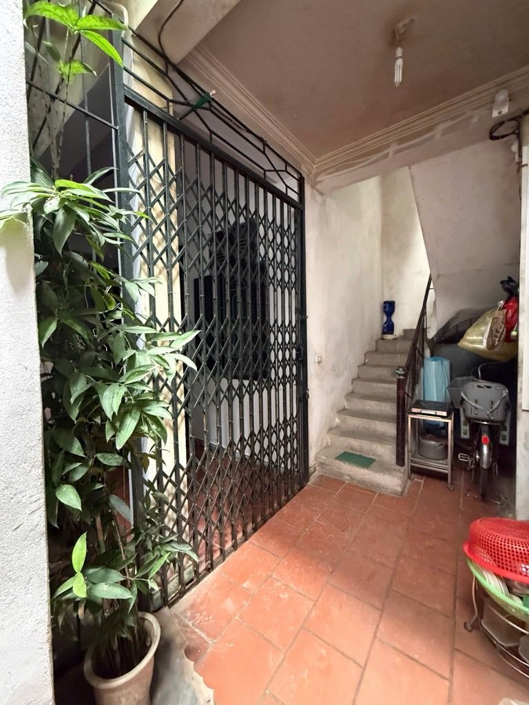 Bán nhà Thọ Lão - diện tích 77,1m2 4 tầng - Nhà khung cột, đầu tư sửa bán - giá 10,6 tỷ