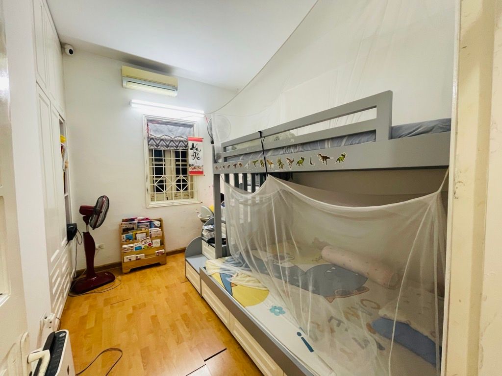 Bán nhà Quan Nhân - diện tích 71.9m2 1 tầng - Lô Góc - giá 4,99 tỷ