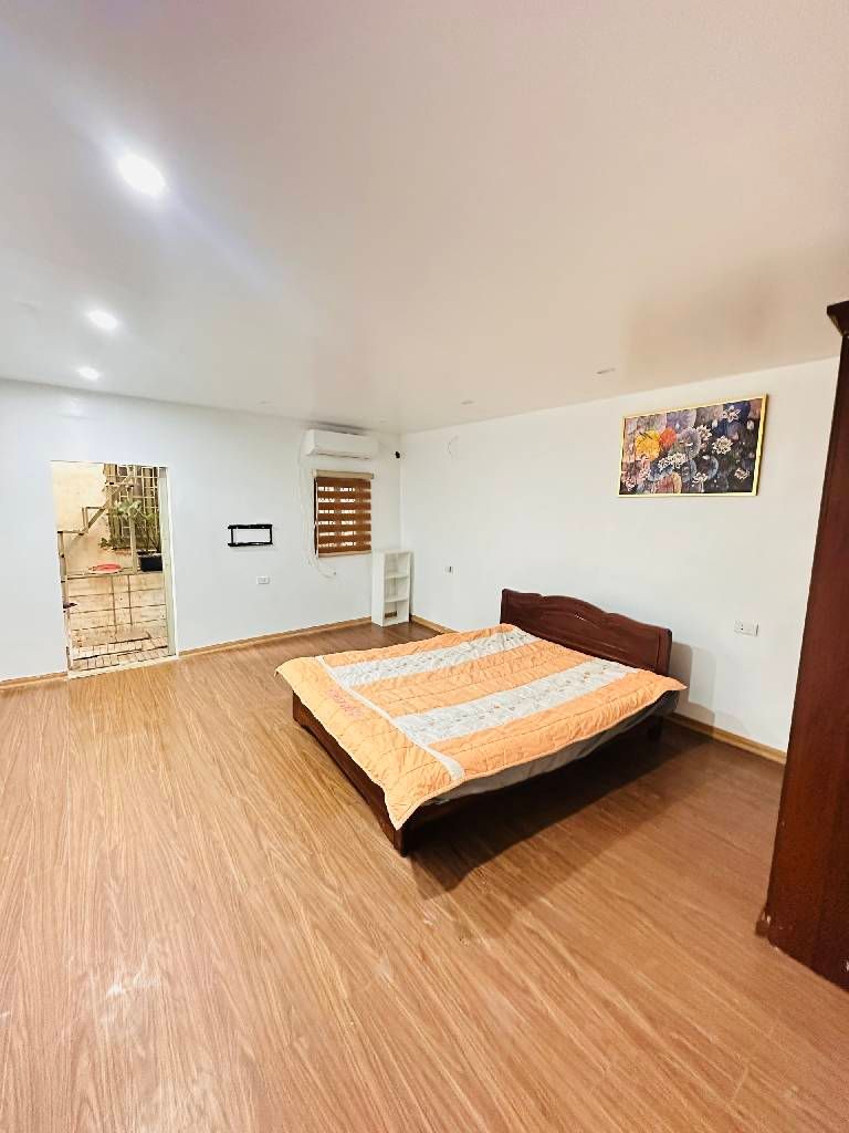 Bán nhà Thái Hà - diện tích 35m2 3 tầng - Nhà thổ cư giá ngoại thành - giá 2,9 tỷ