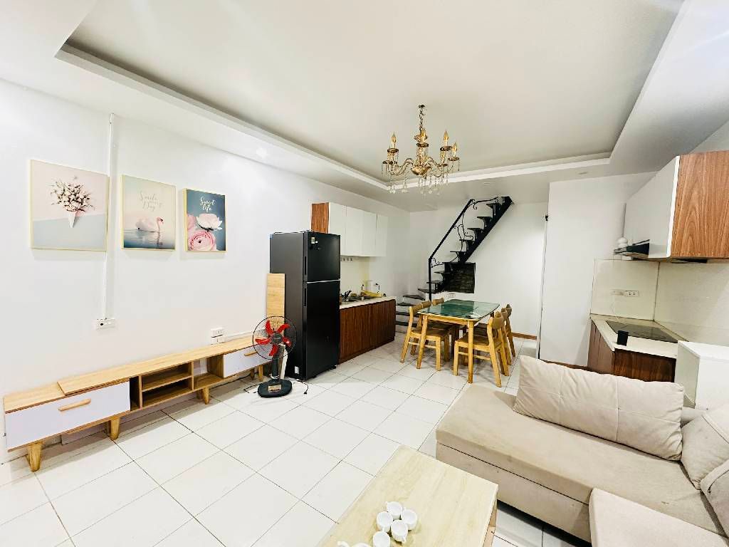 Bán nhà Thái Hà - diện tích 35m2 3 tầng - Nhà thổ cư giá ngoại thành - giá 2,9 tỷ