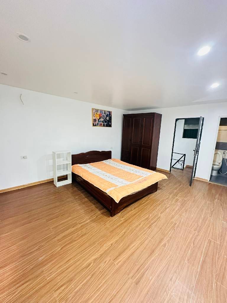 Bán nhà Thái Hà - diện tích 35m2 3 tầng - Nhà thổ cư giá ngoại thành - giá 2,9 tỷ