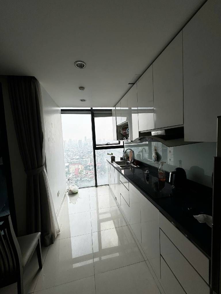 Bán nhà Nguyễn Trãi - diện tích 96m2 23 tầng - Cực thuận lợi về giao thông - giá 9,2 tỷ