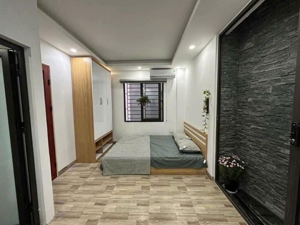 Bán nhà Khương Trung - diện tích 43m2 5 tầng - 3 mặt thoáng - giá 13,2 tỷ