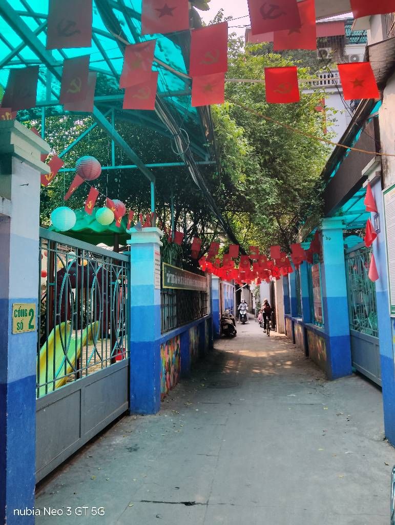 Bán nhà Bạch Mai - diện tích 33m2 5 tầng - Gần phố, ngõ thông - giá 8,6 tỷ