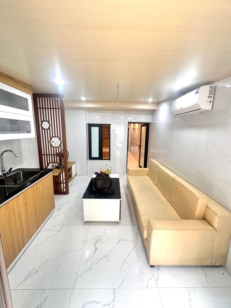 Bán nhà Ngõ 147 Tân Mai - diện tích 34m2 1 tầng - Ô tô đỗ cửa - giá 3,3 tỷ