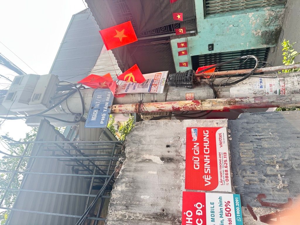 Bán nhà Ngõ 147 Tân Mai - diện tích 34m2 1 tầng - Ô tô đỗ cửa - giá 3,3 tỷ