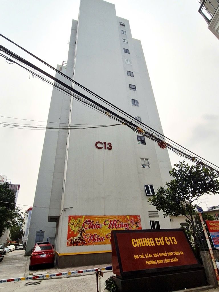 Bán nhà Định Công - diện tích 66.8m2 4 tầng - Khu VIP phân lô C13 Bộ Quốc Phòng - giá 4,8 tỷ