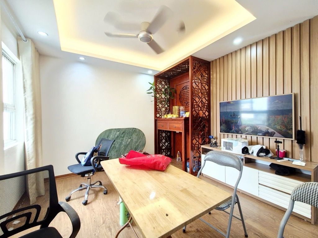 Bán nhà Định Công - diện tích 66.8m2 4 tầng - Khu VIP phân lô C13 Bộ Quốc Phòng - giá 4,8 tỷ