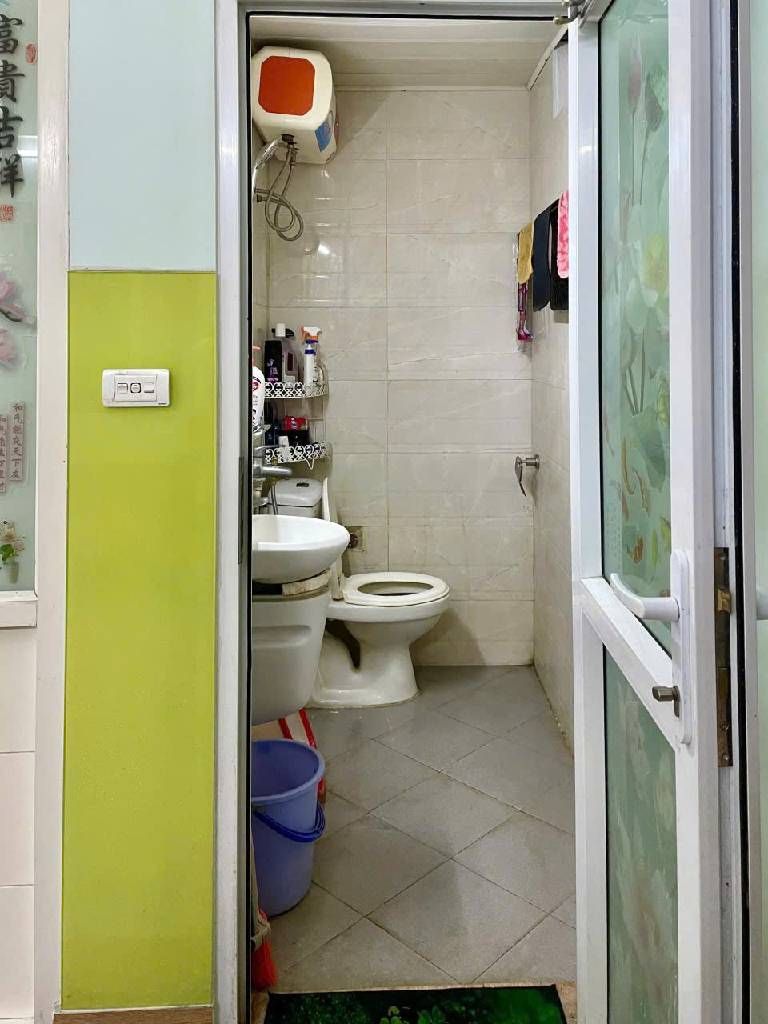 Bán nhà Giảng Võ - diện tích 36m2 3 tầng - Căn hộ chung cư full nội thất - giá 2 tỷ