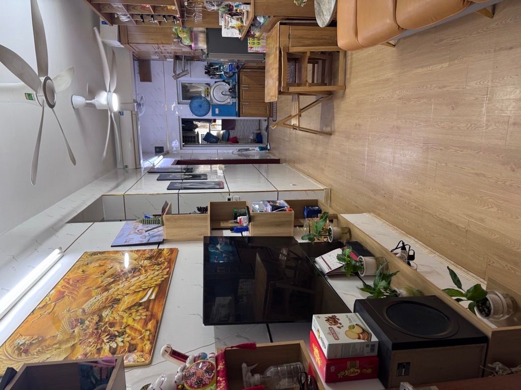 Bán nhà Nguyễn Xiển - diện tích 65m2 17 tầng - Cực hiếm - giá 4,7 tỷ