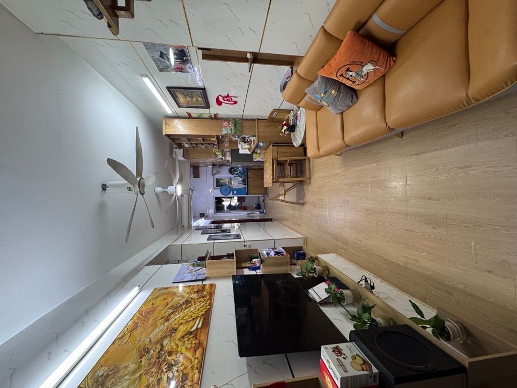 Bán nhà Nguyễn Xiển - diện tích 65m2 17 tầng - Cực hiếm - giá 4,7 tỷ