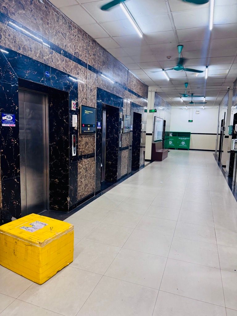 Bán nhà Nguyễn Xiển - diện tích 65m2 17 tầng - Cực hiếm - giá 4,7 tỷ